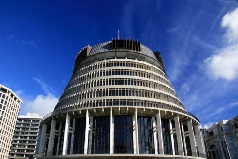 What Should the Government do to Improve Health Outcomes