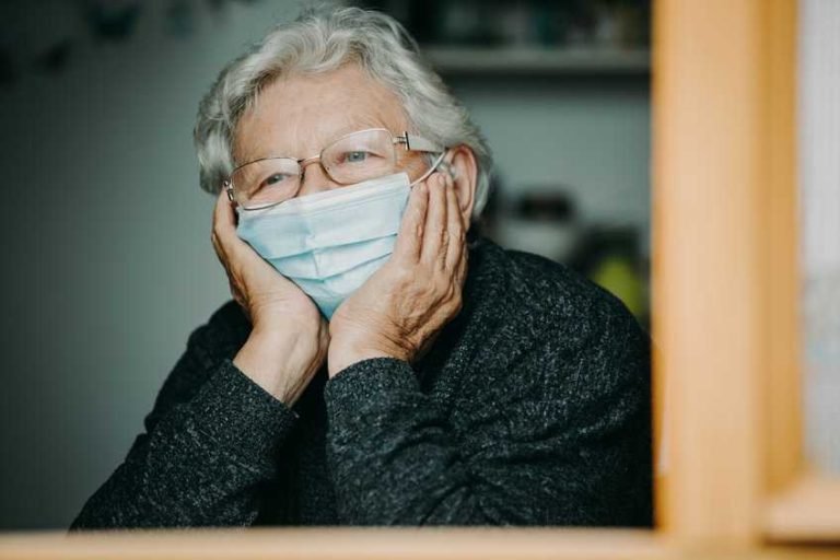 The Joyless Psychology of the Pandemic